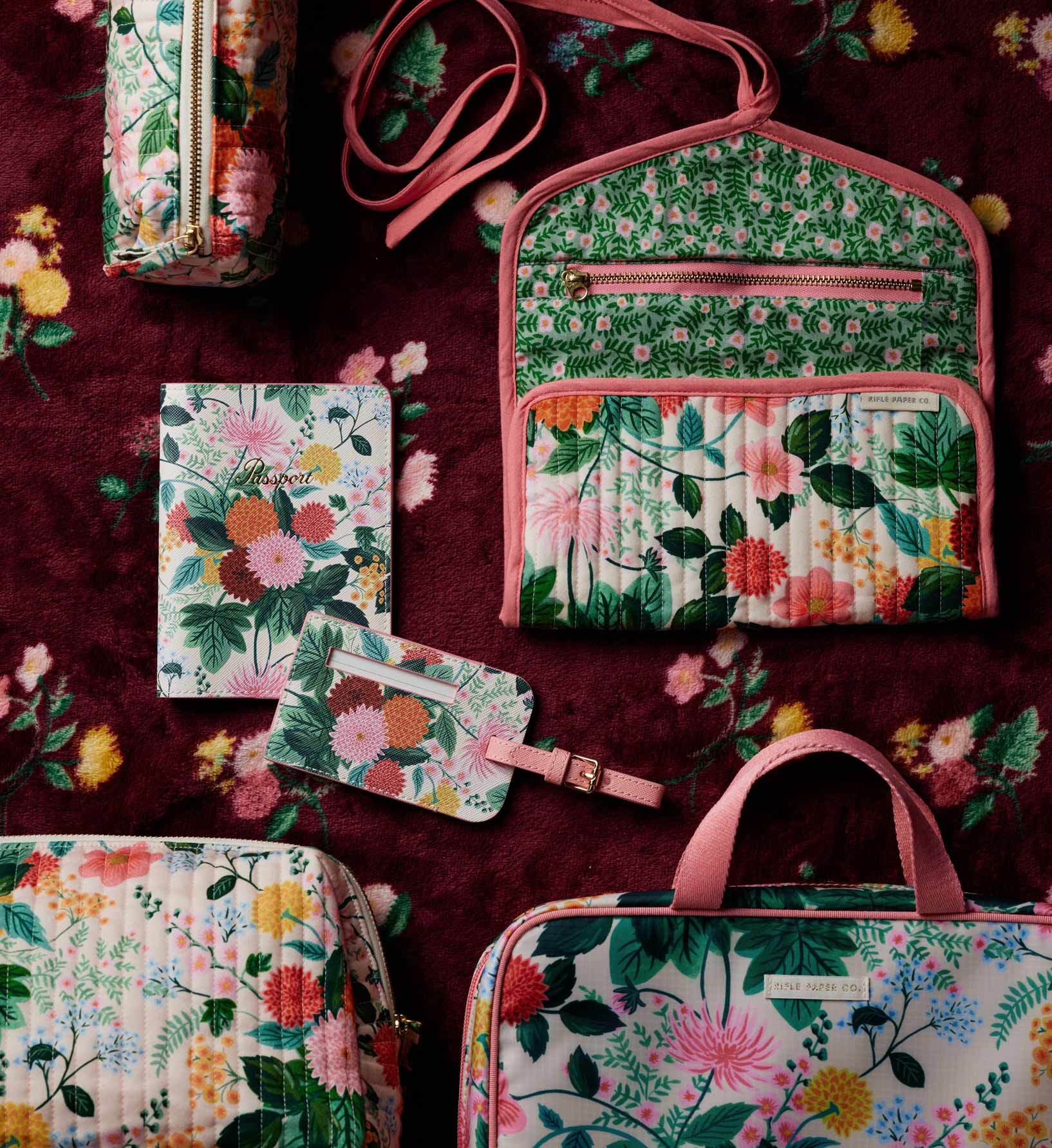 Quilted Jewelry Organizer - Dahlia